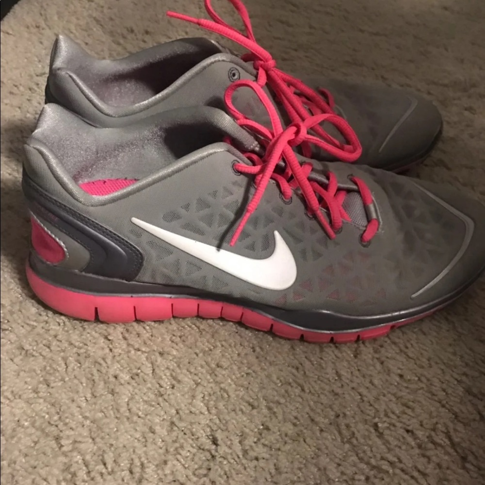 Size 10 Nike women’s